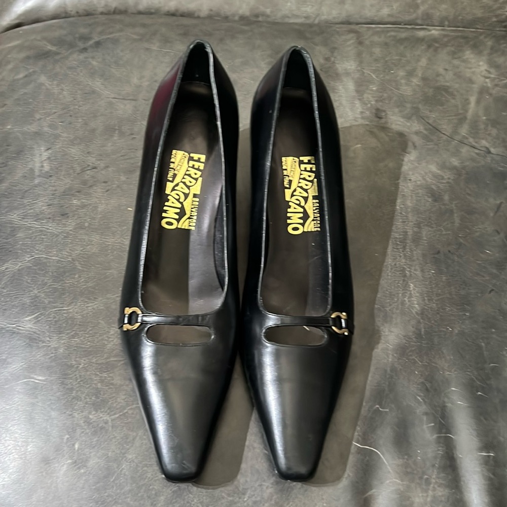 Authentic Salvatore Ferragamo heals